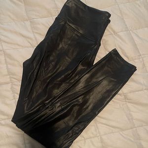 Like new Spanx faux leather leggings petite XL